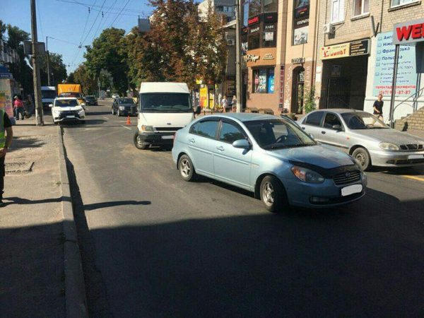 В центре Кременчуга произошло ДТП без пострадавших