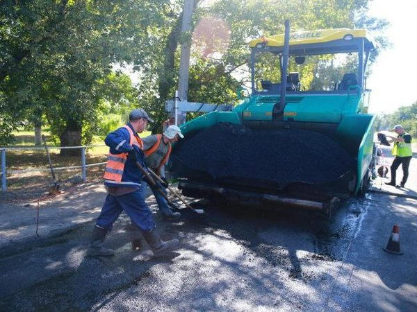 В Кременчуге дорожные работы на улице Древаля в самом разгаре