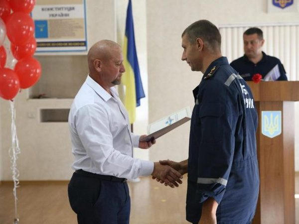 Кременчугских спасателей поздравили с профессиональным праздником