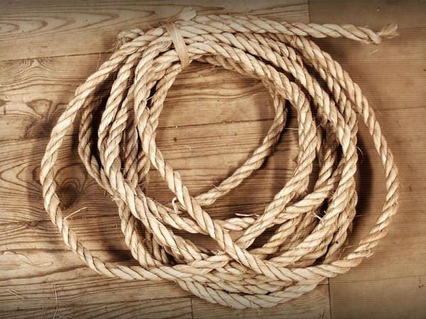 В Кременчуге повесилась 47-летняя женщина