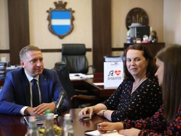 Мэр Кременчуга встретился в Послом Австралии в Украине