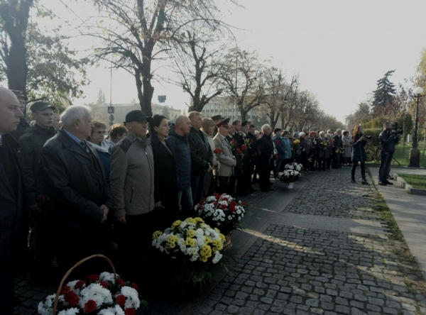 В Кременчуге отметили 75-ю годовщину со Дня освобождения Украины от нацистов