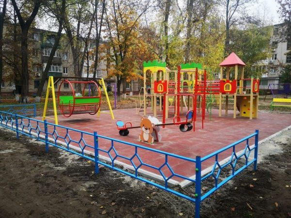 В Кременчуге благодаря «Общественному бюджету» появилась еще одна детская площадка