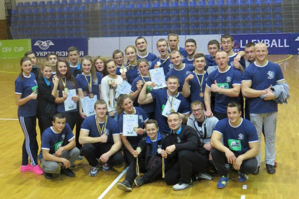 Кременчугские спортсмены заняли первое место на Кубке Украины по армспорту