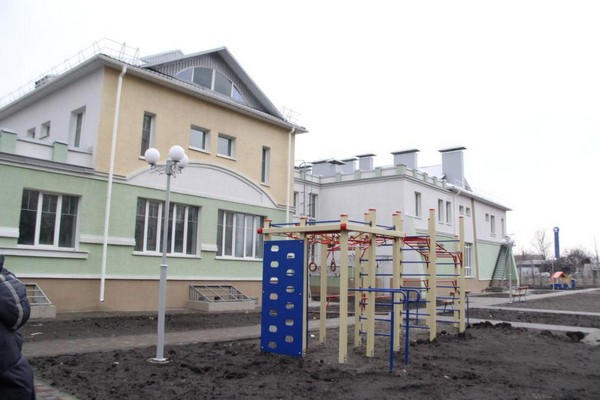Строили, строили и... не достроили. Новый детский сад-школа в Кременчуге не откроется 1 сентября