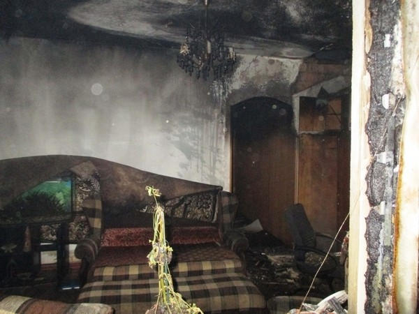 В Кременчуге на Первой Занасыпи загорелся дом: есть пострадавший