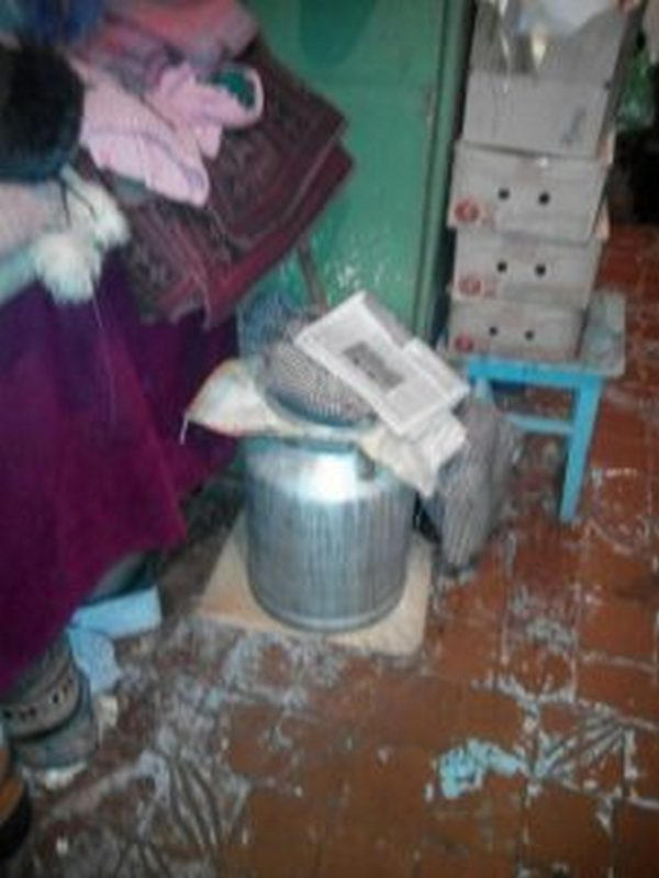 24-летняя кременчужанка организовала в общежитии цех по производству самогона