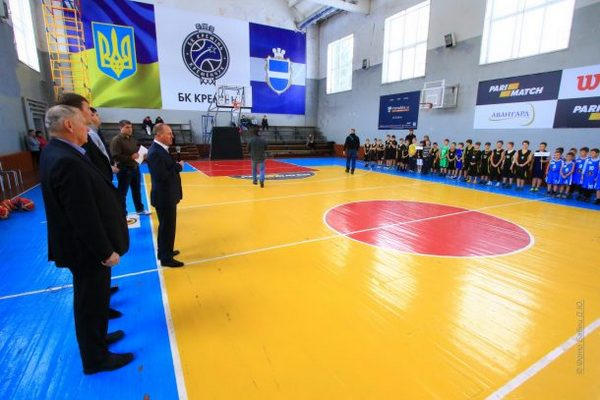 В Кременчуге стартовала Школьная баскетбольная лига