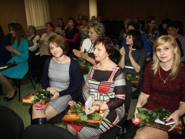 Главный полицейский Кременчуга поздравил женщин в погонах с праздником