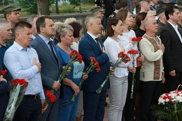 В Кременчуге отметили День перезахоронения Шевченко в Каневе