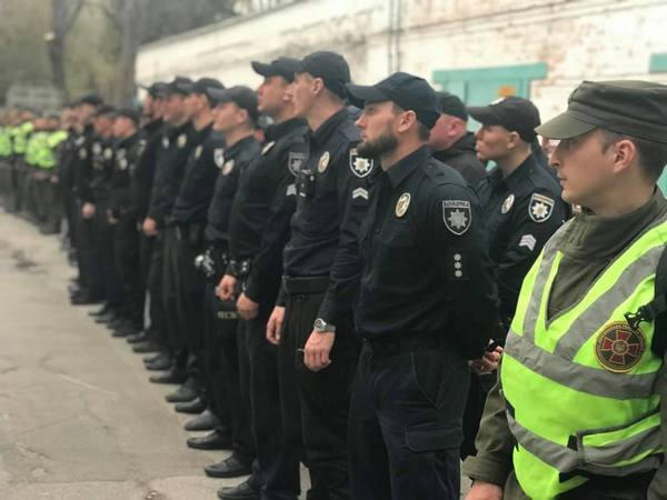 Кременчугская полиция переходит на усиленный режим работы