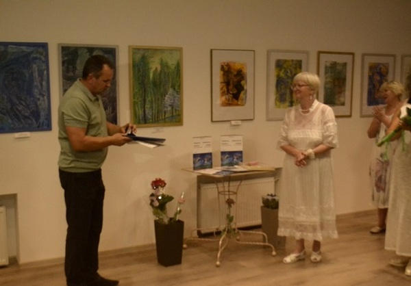 В Кременчугской художественной галереи открылась выставка Анны Арламовой