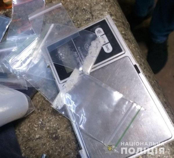 Полиция обнаружила у кременчужанина дома ворованные вещи, наркотики и боеприпас