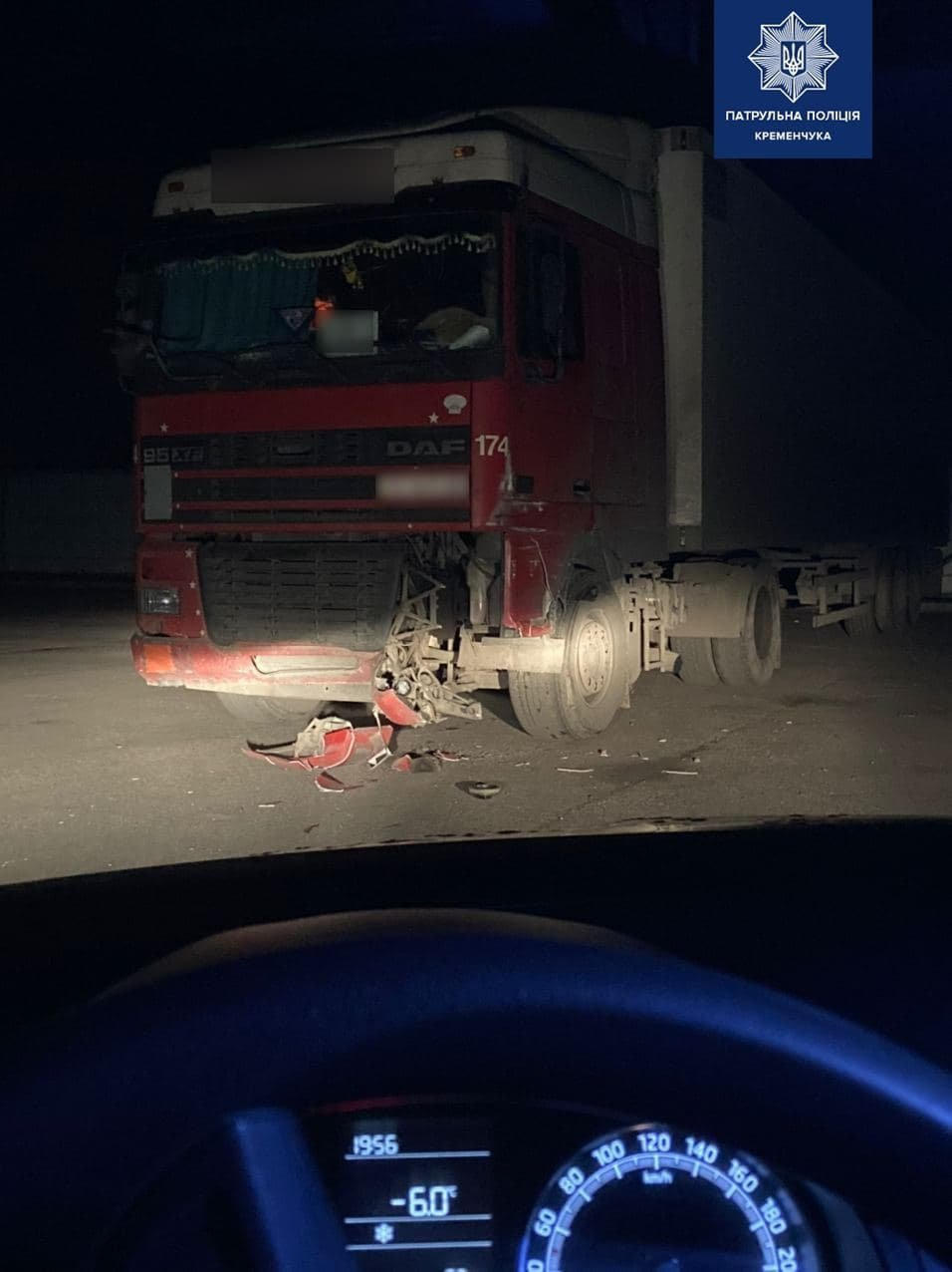 В Кременчуге нетрезвый водитель врезался в фуру и скрылся