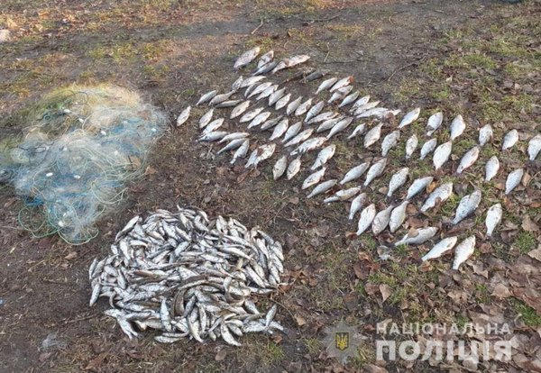 На Кременчугском водохранилище задержали двух браконьеров с уловом на 24 тысячи гривен