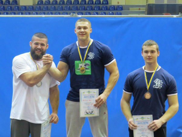 Кременчугские спортсмены заняли первое место на Кубке Украины по армспорту