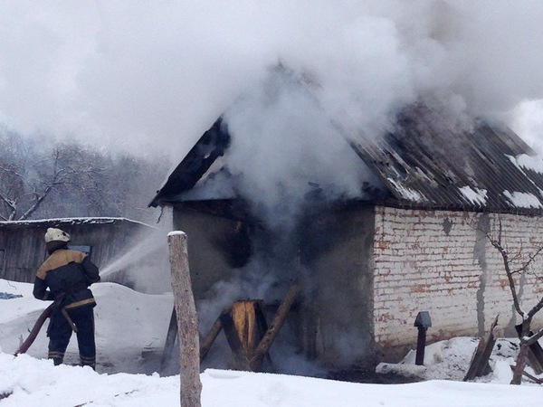 В Кременчугском районе горела летняя кухня