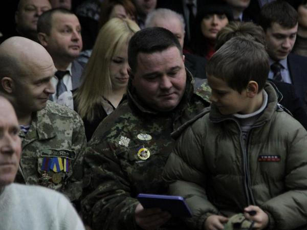 Кременчугских военных наградили знаками «За верность народу Украины»