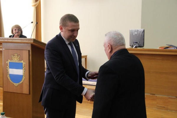 Кременчугский художник получил награду от Президента Украины