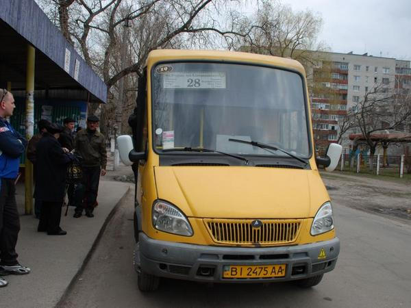 Кременчугские депутаты будут “решать судьбу” льготников в городском транспорте