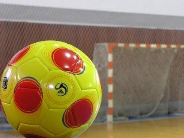 Кременчугские депутаты сыграют в мини-футбол