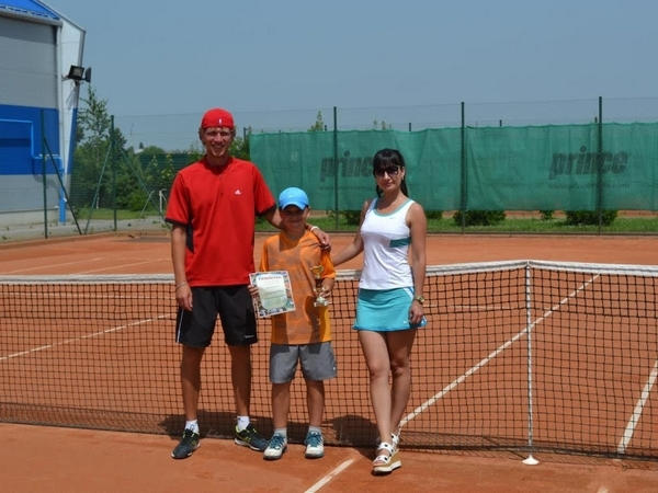 В Кременчуге состоялся Всеукраинский турнир по теннису «Premier Cup 4»