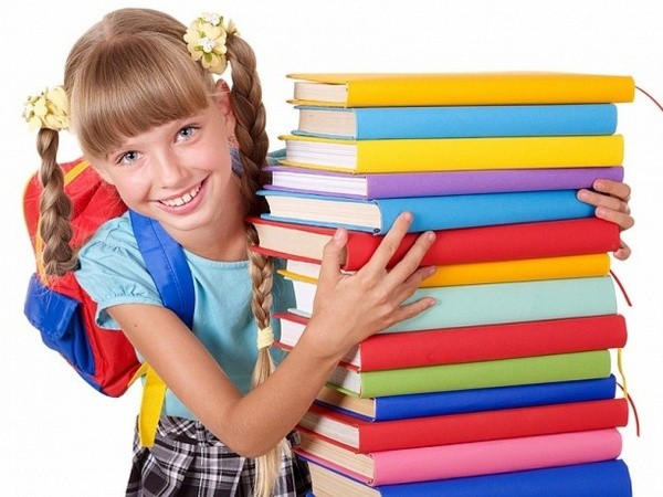 Кременчугские школьники перед началом учебного года до сих пор остаются без учебников