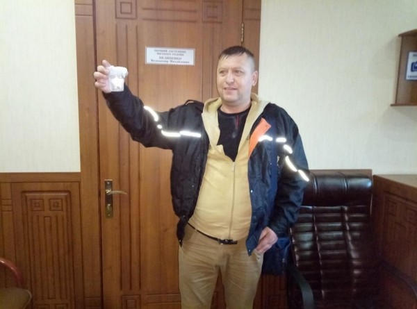 Активист Харченко хотел отравить паленой водкой вице-мэра Кременчуга