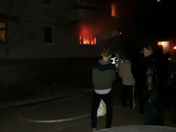 Кременчугские пожарники тушили пожар на улице Киевской