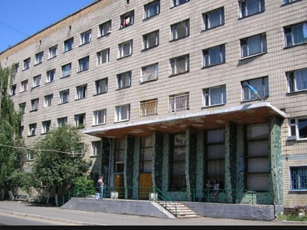 Общежитие «АвтоКрАЗа» хотят продать вместе с кременчужанами
