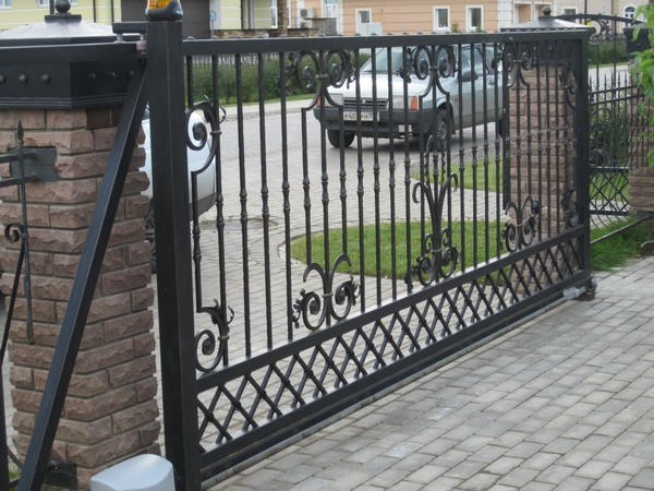 Кованые ворота: художественная ковка от metalwork.kiev.ua