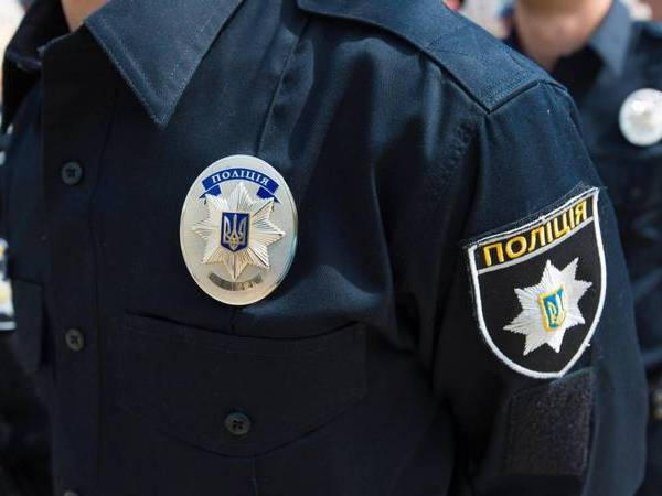На проспекте Леси Украинки полиция задержала кременчужанина с наркотиками