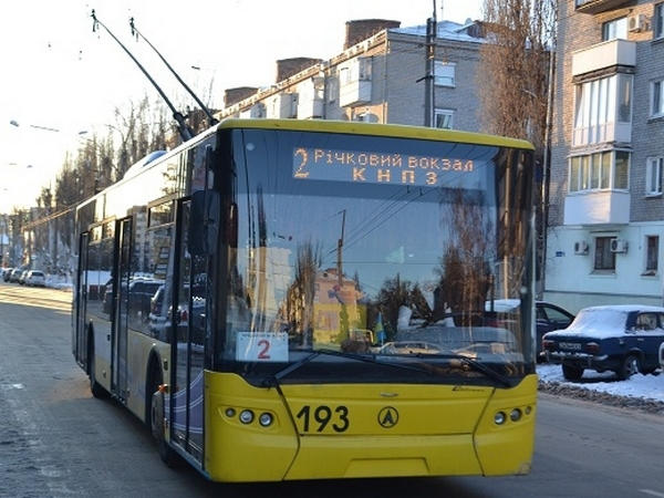 Малецкий рассказал, когда кременчужане увидят новые троллейбусы ЕБРР