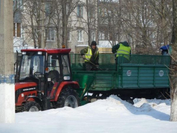 Кременчугские коммунальщики работали на этой неделе без выходных