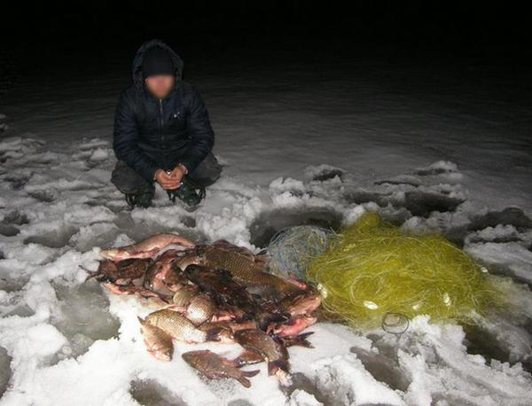 Водная полиция Кременчуга задержала любителя рыбы