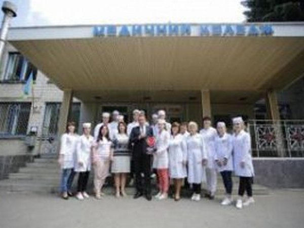 Малецкий отметил коллективы учебных заведений наградой «Золотое сердце Кременчуга»