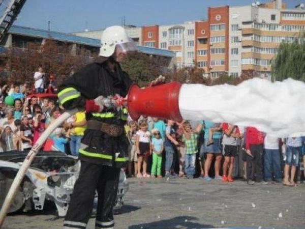 Пожарники готовят для кременчужан сюрприз