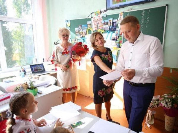 Малецкий проверил старт учебного года в Кременчуге
