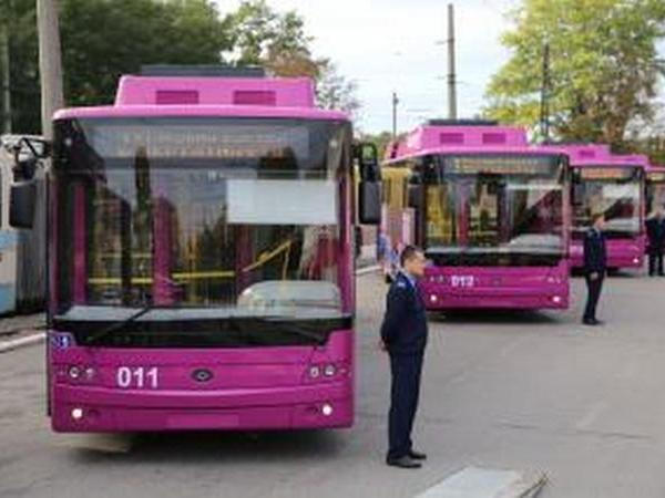 Кременчужан будут возить еще 6 новых троллейбусов