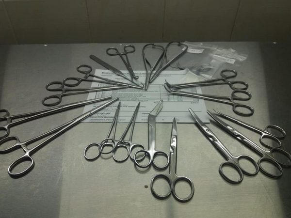 Благодаря Новогоднему «Хатико» Спецсервис-Кременчуга приобрел набор хирургических инструментов