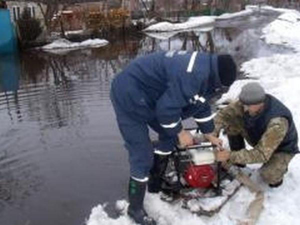 Кременчугские спасатели и коммунальщики готовятся к откачке талых вод