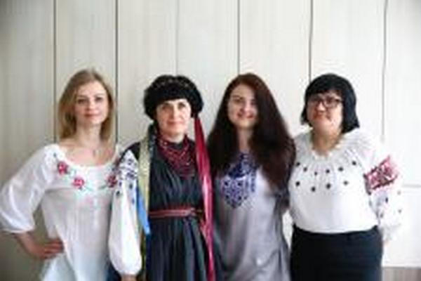 Кременчугские власти поддержали День вышиванки