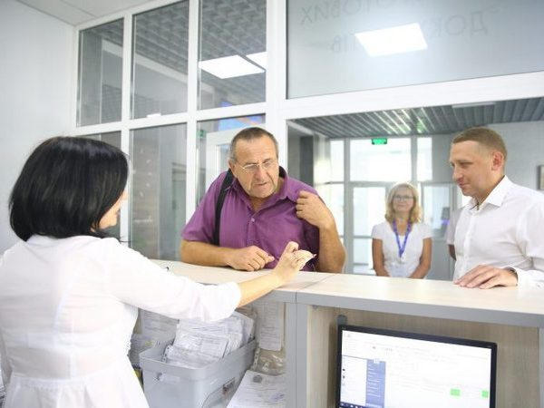 В Кременчугском ЦПАУ можно получить услуги сервисного центра МВД