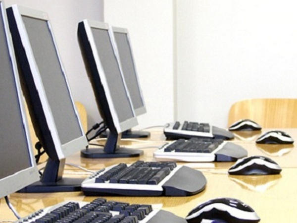 Кременчугские школы оборудуют новыми компьютерами