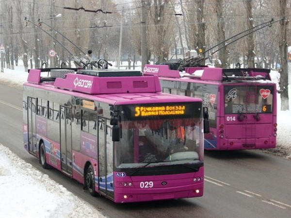 В Кременчуге стоимость проезда в троллейбусе не изменится