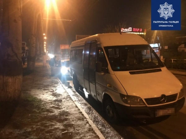 В Кременчуге полиция ночью гонялась за водителем маршрутки «под кайфом»