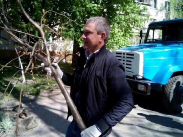 Кременчугские чиновники объявили о трехмесячнике чистоты