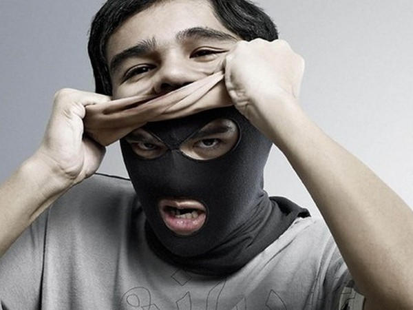 Кременчужан предупреждают о мошенниках, которые требуют деньги на медицинские маски