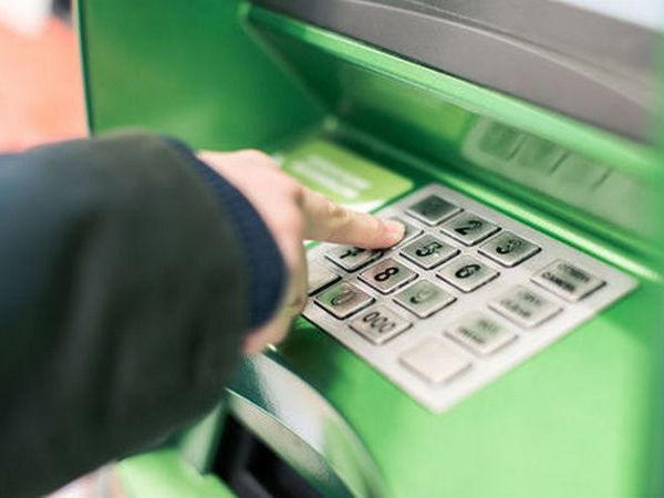 Малецкий настаивает на проведении дезинфекции всех банкоматов в Кременчуге