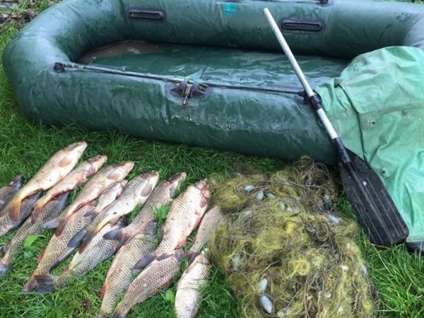 На Кременчугском водохранилище полиция задержала браконьера с более 30 кг рыбы